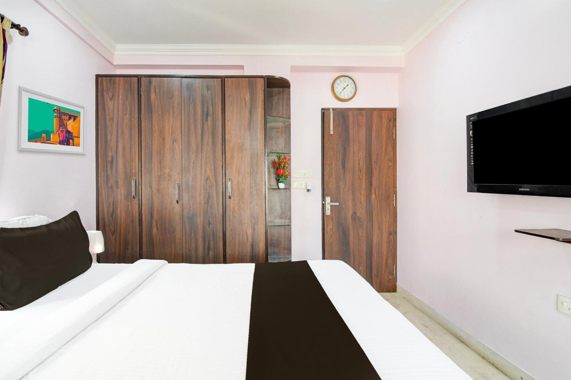 Super Hotel O New Town Near Axis Mall Formerly Spandan Inn كولكاتا المظهر الخارجي الصورة