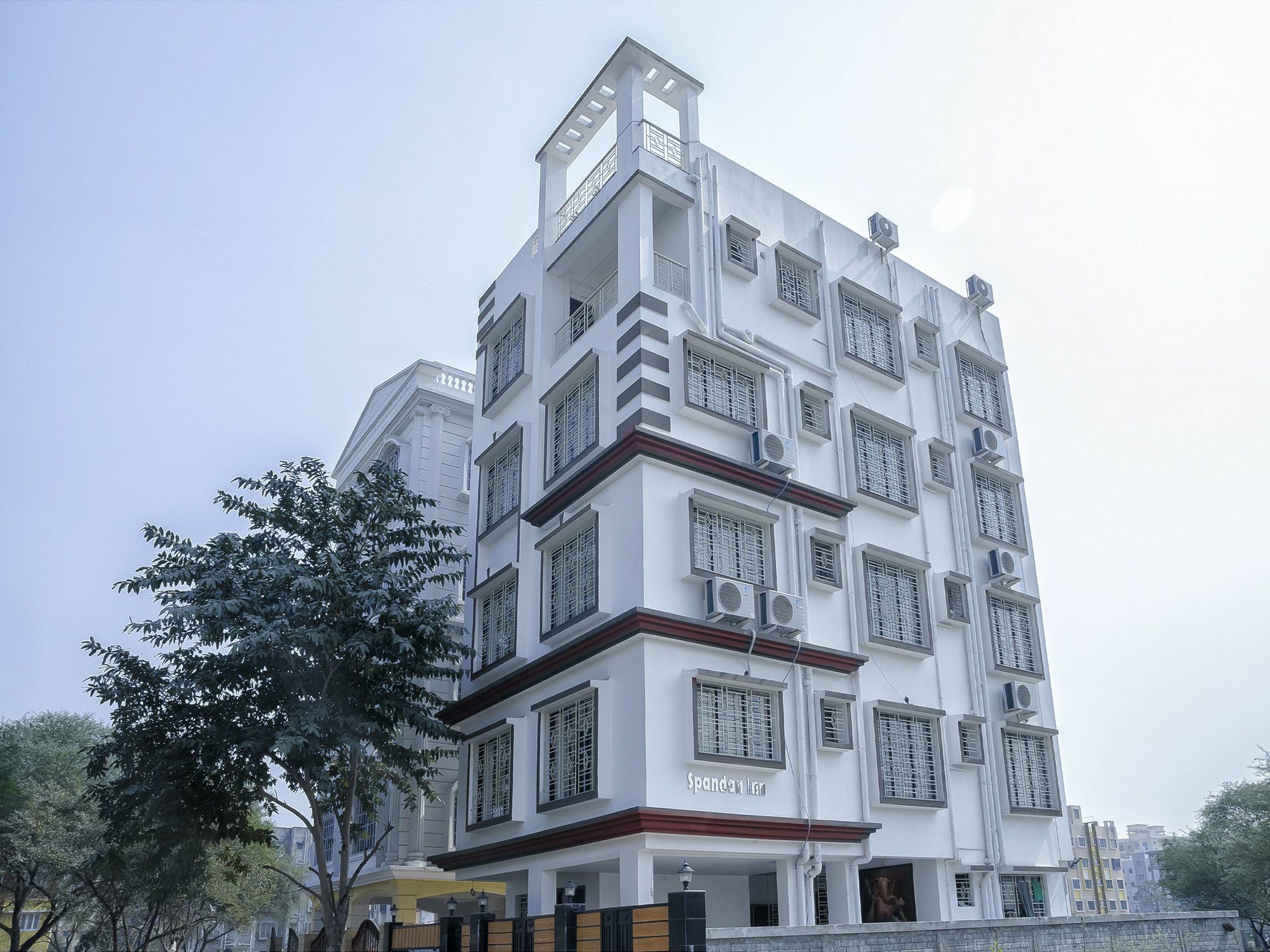 Super Hotel O New Town Near Axis Mall Formerly Spandan Inn كولكاتا المظهر الخارجي الصورة