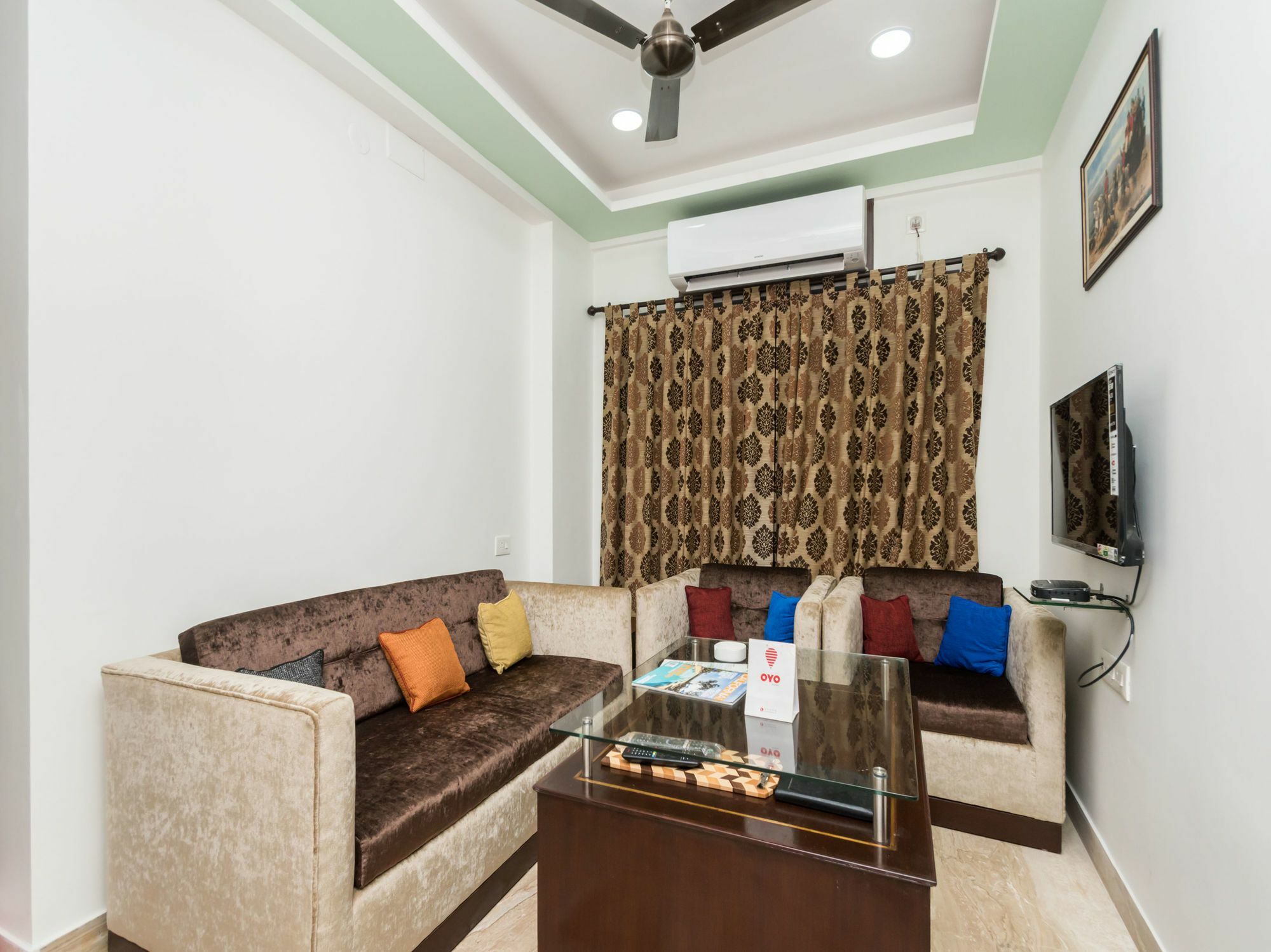 Super Hotel O New Town Near Axis Mall Formerly Spandan Inn كولكاتا المظهر الخارجي الصورة
